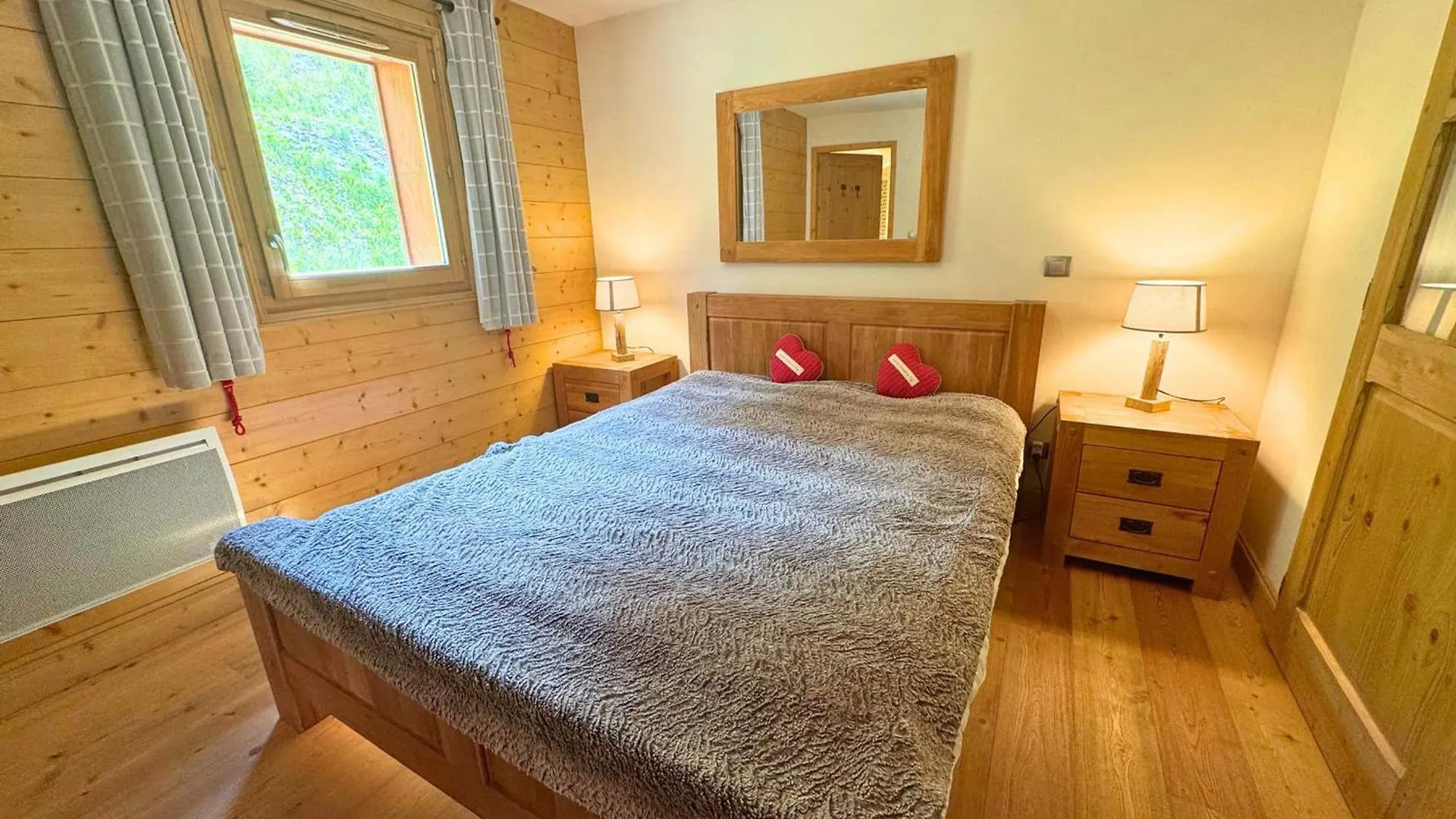 Bel Appartement 6 Pers. Ski Aux Pieds, 1Ere Et. Terrasse 83M², Parking, Wifi, St Martin De Belleville - Fr-1-452-194 Сен-Мартен-де-Бельвиль